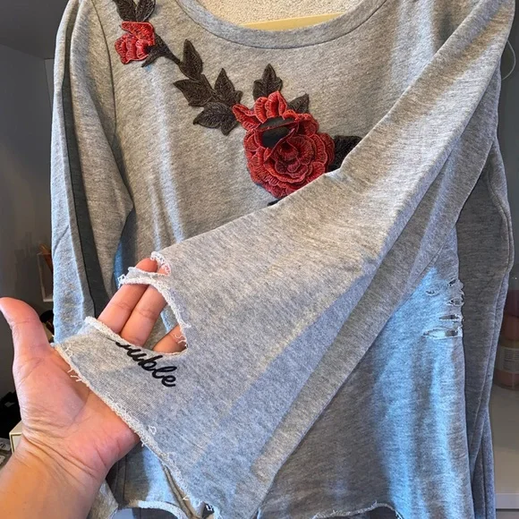 Sweatsuit both pieces included - Picture 9 of 16